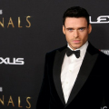 HOLLYWOOD, CALIFORNIA - OCTOBER 18: Richard Madden arrives at the Premiere of Marvel Studios' Eternals on October 18, 2021 in Hollywood, California. (Photo by Jesse Grant/Getty Images for Disney)